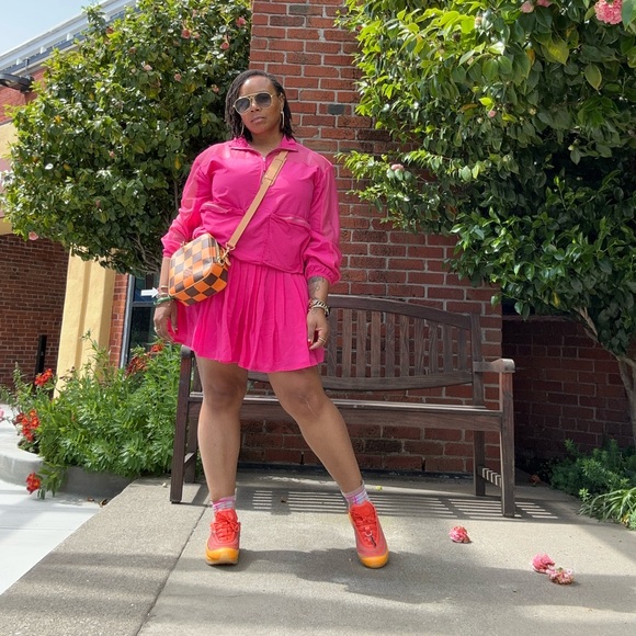 Meet Your Posh Ambassador, Cianni (See-Ah-Knee) - Picture 12 of 14